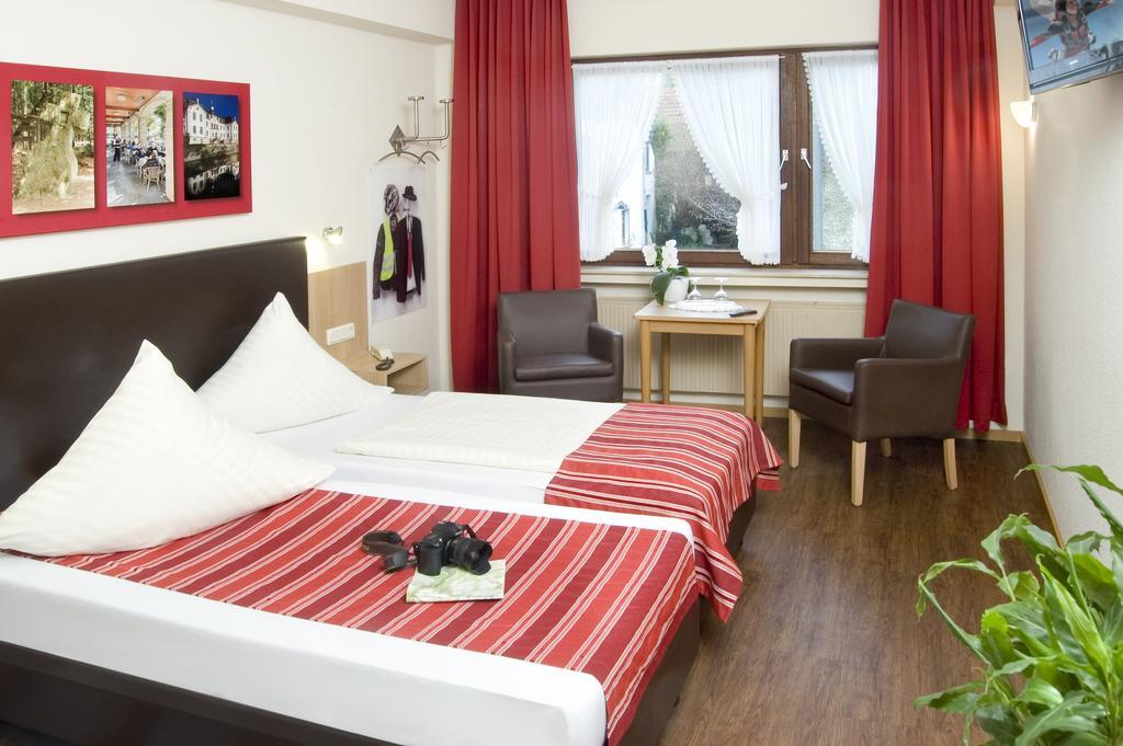 Hotel Hauer Bollendorf Eksteriør billede